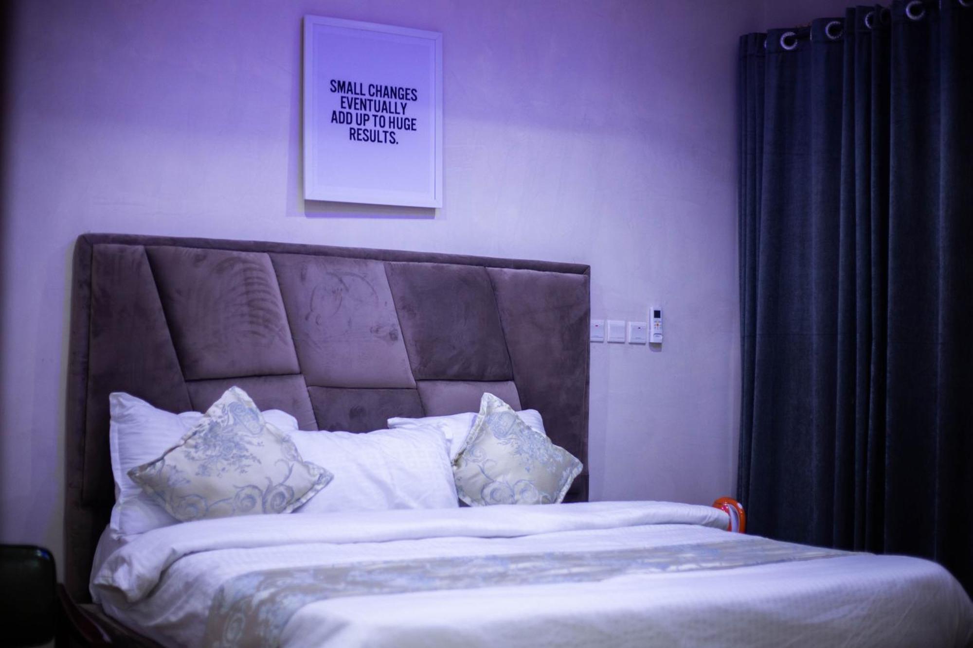 Vibes Suites Kaba Exterior foto